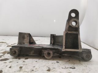 bontott RENAULT MEGANE II Motor Tartó Bak (Fém)