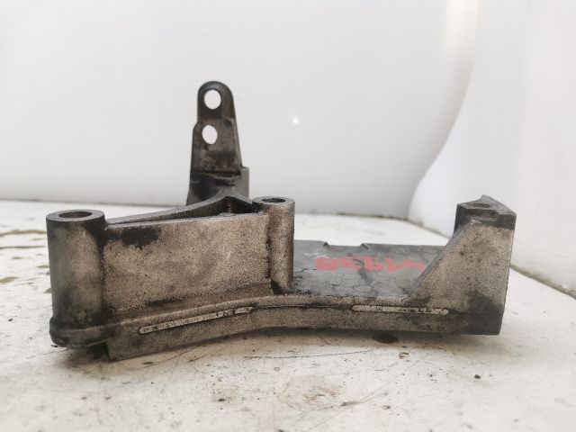 bontott RENAULT MEGANE II Motor Tartó Bak (Fém)