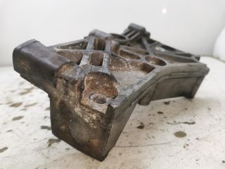 bontott RENAULT MEGANE II Motor Tartó Bak (Fém)