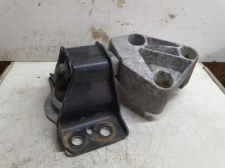 bontott RENAULT MEGANE II Motor Tartó Bak (Fém)