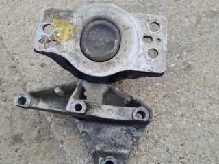 bontott RENAULT MEGANE II Motor Tartó Bak (Fém)