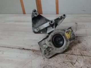 bontott RENAULT MEGANE II Motor Tartó Bak (Fém)