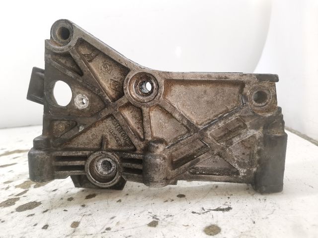 bontott RENAULT MEGANE II Motor Tartó Bak (Fém)