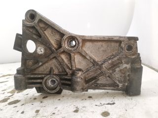 bontott RENAULT MEGANE II Motor Tartó Bak (Fém)