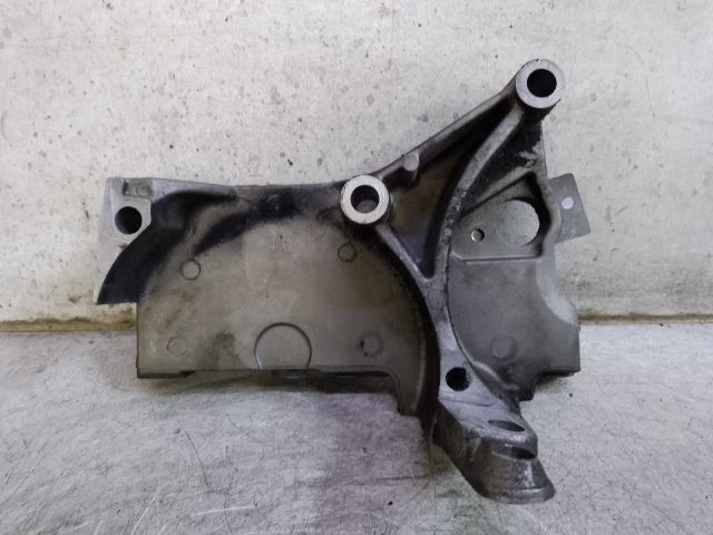 bontott RENAULT MEGANE II Motor Tartó Bak (Fém)