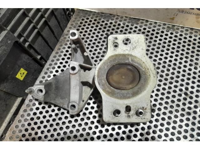 bontott RENAULT MEGANE II Motor Tartó Bak (Pozíciófüggetlen)