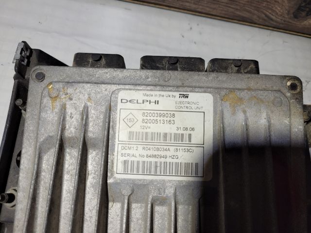 bontott RENAULT MEGANE II Motorvezérlő