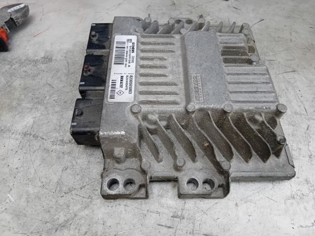 bontott RENAULT MEGANE II Motorvezérlő