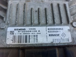 bontott RENAULT MEGANE II Motorvezérlő
