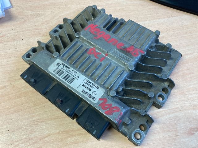 bontott RENAULT MEGANE II Motorvezérlő