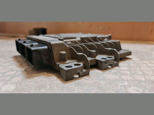 bontott RENAULT MEGANE II Motorvezérlő