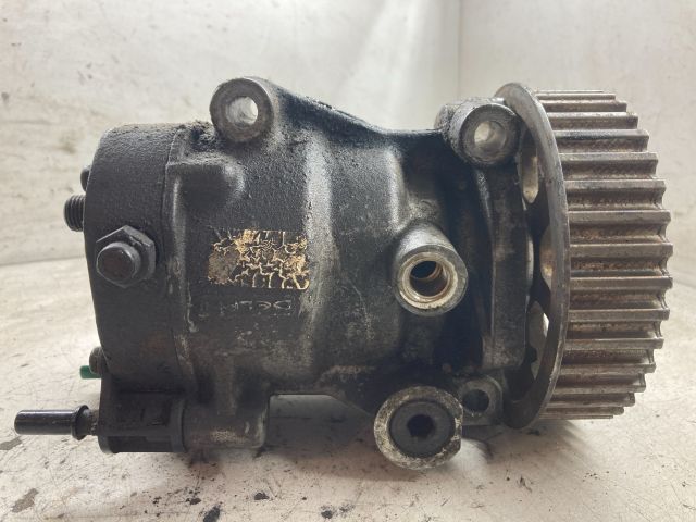 bontott RENAULT MEGANE II Nagynyomású Szivattyú