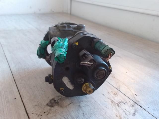 bontott RENAULT MEGANE II Nagynyomású Szivattyú