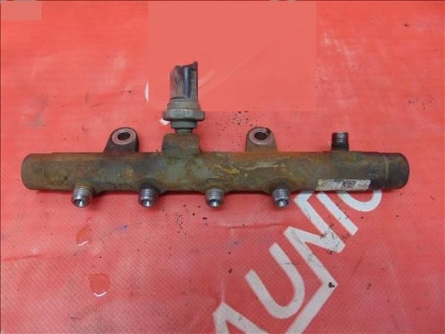 bontott RENAULT MEGANE II Porlasztó Sor / Híd