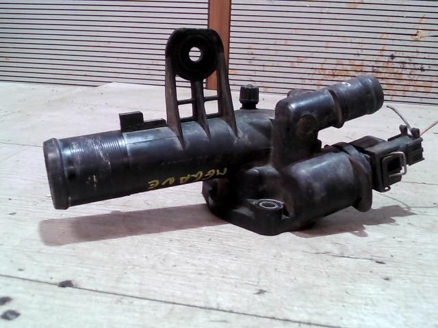 bontott RENAULT MEGANE II Termosztátház Csővel