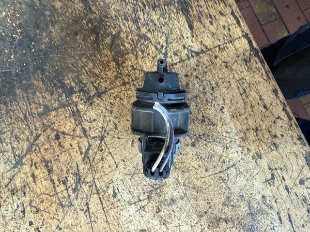 bontott RENAULT MEGANE II Turbó Vákum Szelep