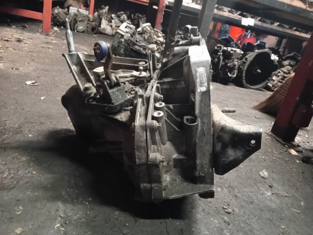 bontott RENAULT MEGANE II Váltó (Mechanikus)