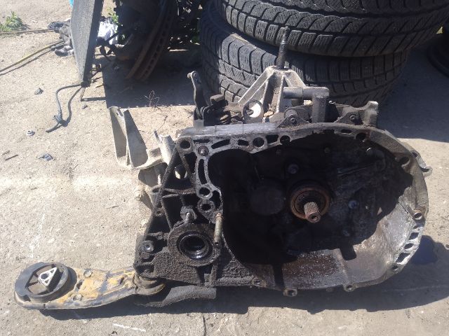 bontott RENAULT MEGANE II Váltó (Mechanikus)