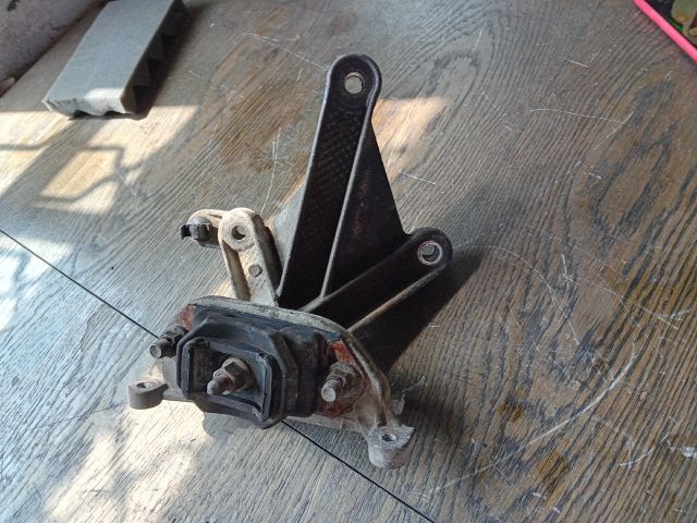 bontott RENAULT MEGANE II Váltó Tartó Bak (Pozíciófüggetlen)