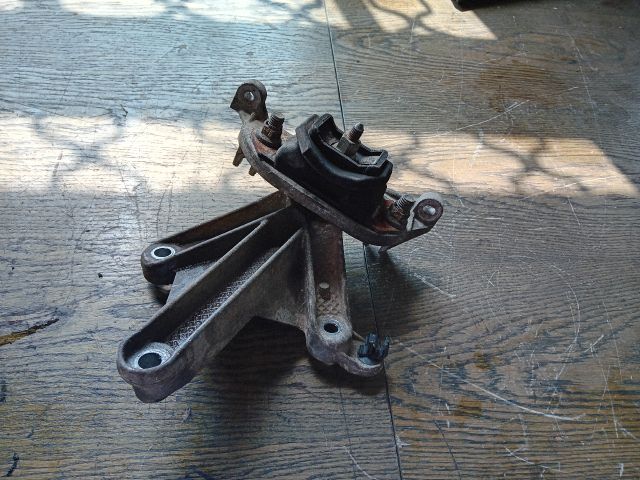 bontott RENAULT MEGANE II Váltó Tartó Bak (Pozíciófüggetlen)