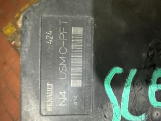 bontott RENAULT MEGANE II Biztosítéktábla Motortér