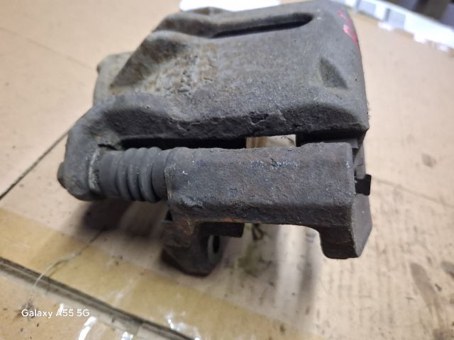 bontott RENAULT MEGANE II Bal első Féknyereg Munkahengerrel