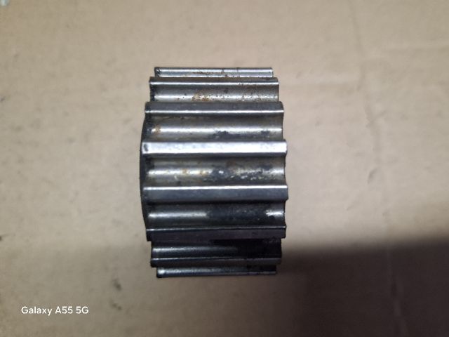 bontott RENAULT MEGANE II Főtengely Bordáskerék / Lánckerék