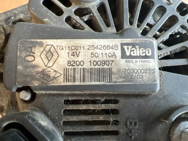 bontott RENAULT MEGANE II Generátor