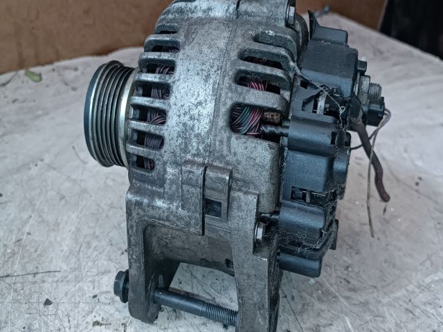 bontott RENAULT MEGANE II Generátor