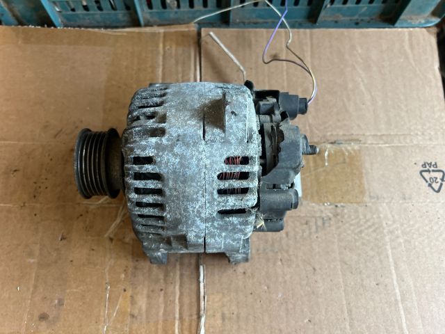 bontott RENAULT MEGANE II Generátor