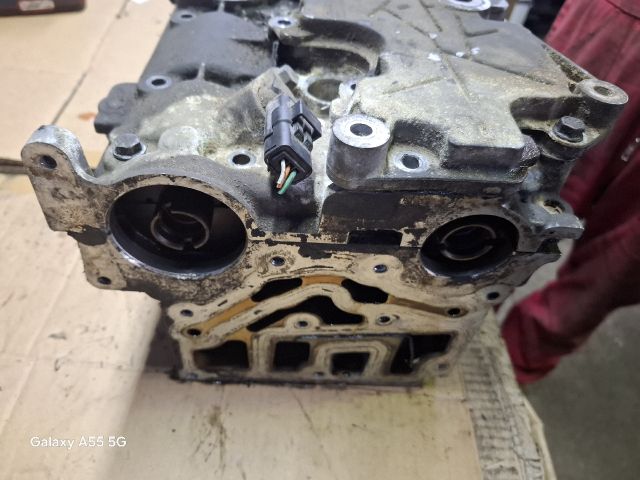 bontott RENAULT MEGANE II Hengerfej