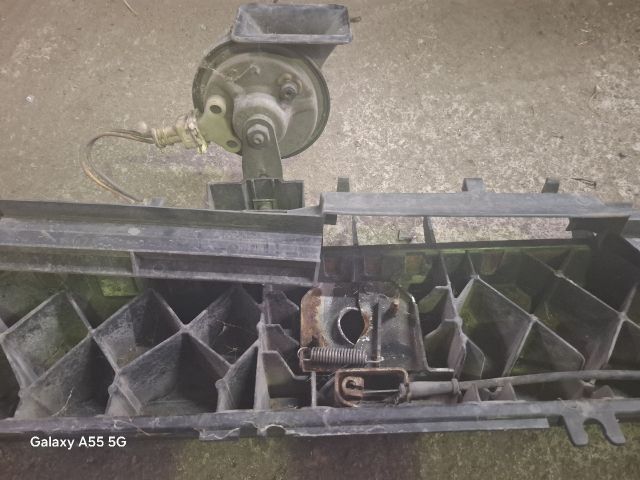 bontott RENAULT MEGANE II Homlokfal (Üres lemez)