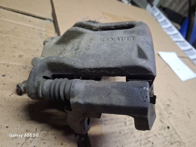 bontott RENAULT MEGANE II Jobb első Féknyereg Munkahengerrel