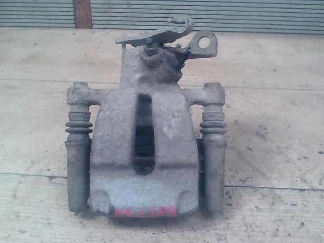 bontott RENAULT MEGANE II Jobb hátsó Féknyereg Munkahengerrel