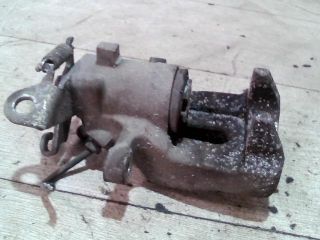 bontott RENAULT MEGANE II Jobb hátsó Féknyereg Munkahengerrel