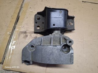 bontott RENAULT MEGANE II Motor Tartó Bak (Fém)