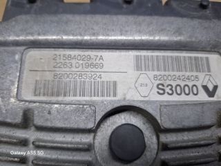 bontott RENAULT MEGANE II Motorvezérlő