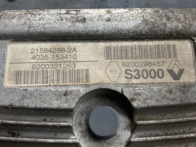 bontott RENAULT MEGANE II Motorvezérlő