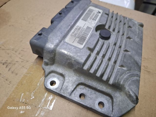 bontott RENAULT MEGANE II Motorvezérlő