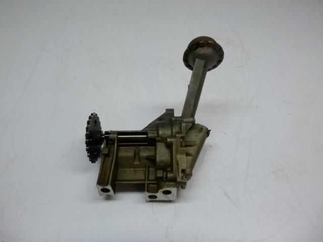 bontott RENAULT MEGANE II Olajszivattyú