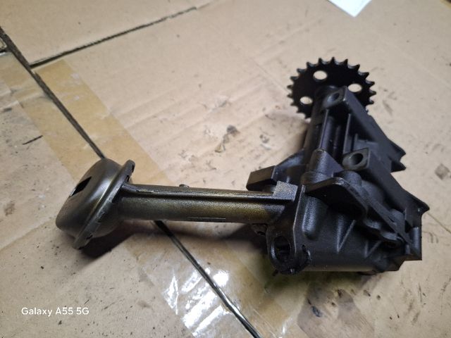 bontott RENAULT MEGANE II Olajszivattyú