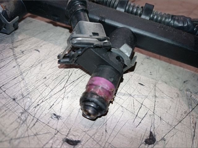 bontott RENAULT MEGANE II Porlasztó (1 db)