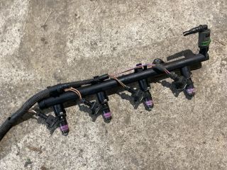 bontott RENAULT MEGANE II Porlasztó Sor / Híd