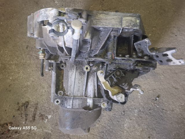 bontott RENAULT MEGANE II Váltó (Mechanikus)