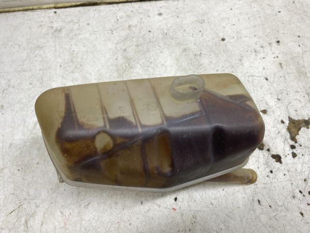 bontott RENAULT MEGANE II Kiegyenlítő Tartály