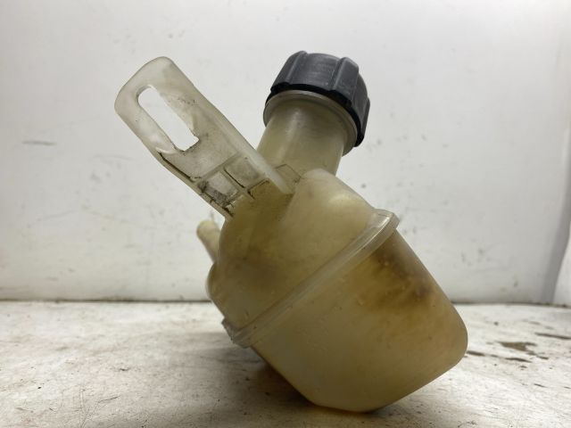 bontott RENAULT MEGANE II Kiegyenlítő Tartály