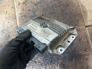 bontott RENAULT MEGANE II Motorvezérlő