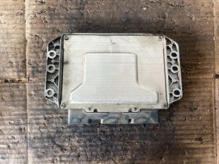 bontott RENAULT MEGANE II Motorvezérlő