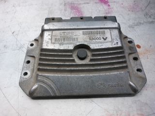 bontott RENAULT MEGANE II Motorvezérlő