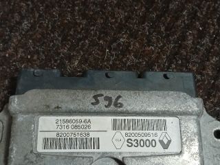 bontott RENAULT MEGANE II Motorvezérlő